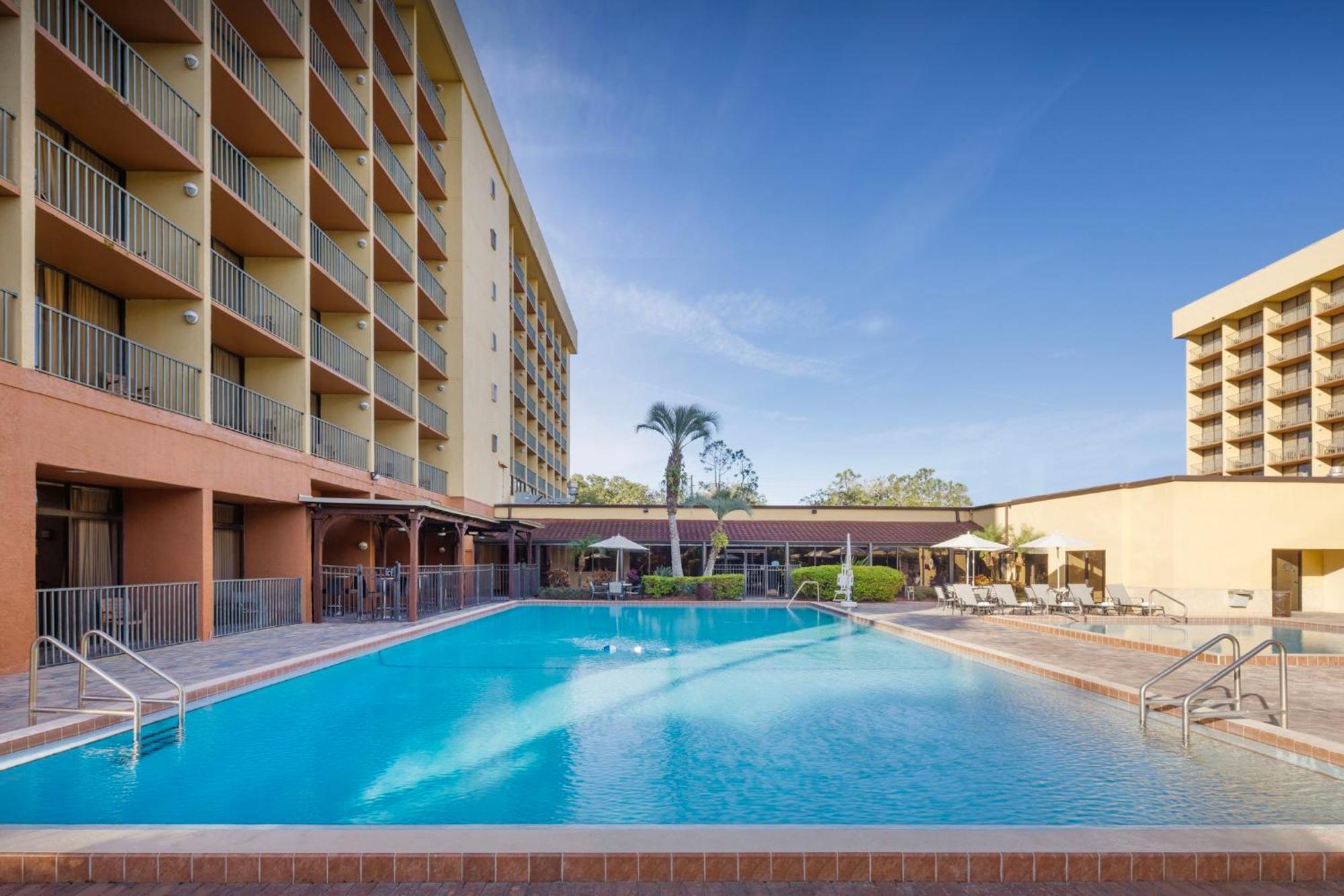 Holiday Inn & Suites Orlando Sw - Celebration Area By Ihg Kissimmee Bagian luar foto