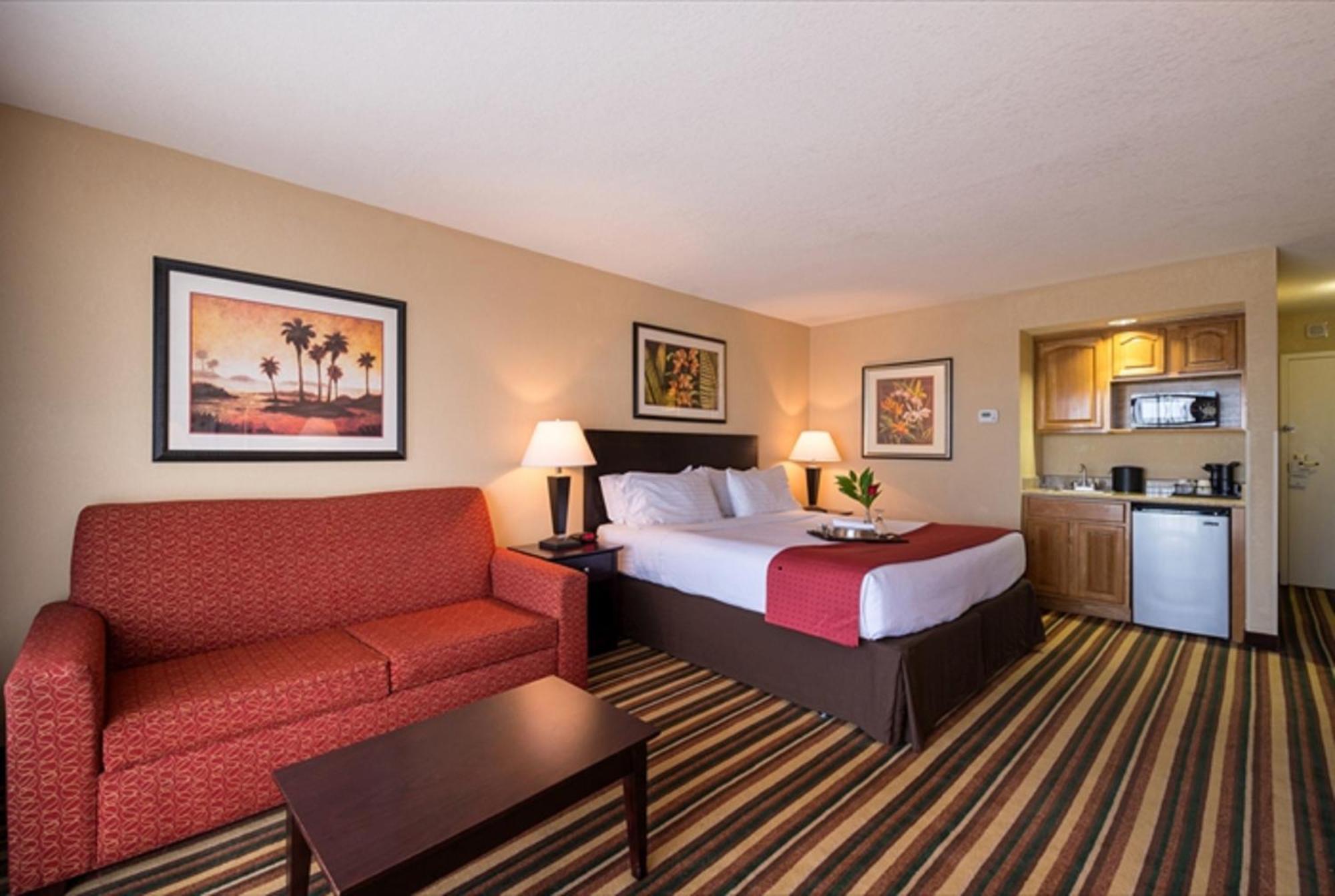 Holiday Inn & Suites Orlando Sw - Celebration Area By Ihg Kissimmee Bagian luar foto